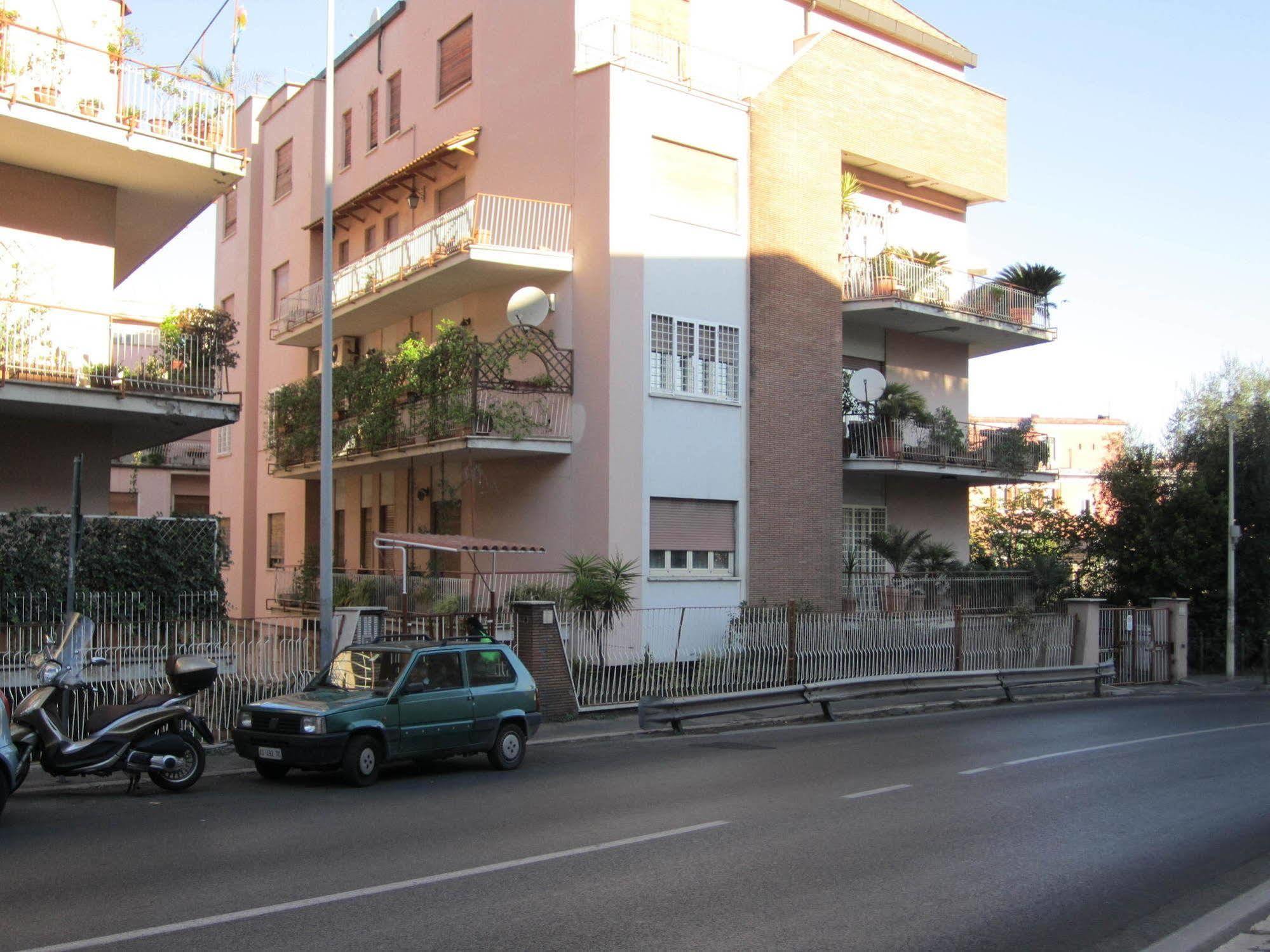 Bed and Breakfast Le Cupole Roma Exterior foto